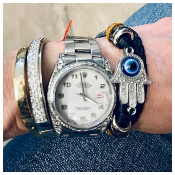 Hand Hamsa Cuff Bracelet - Picture 2 of 6